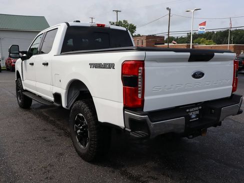 Used 2025 Ford F350 XLT w/ Tremor Off-Road Package AWD/4WD image 15
