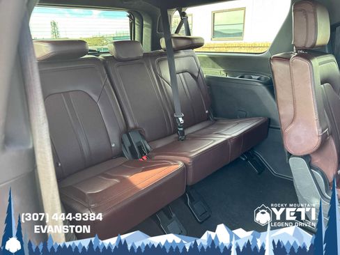 Used 2024 Ford Expedition Max Limited image 16
