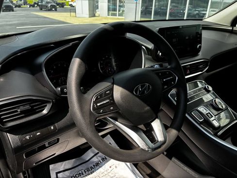 Used 2023 Hyundai Santa Fe SE AWD/4WD image 11
