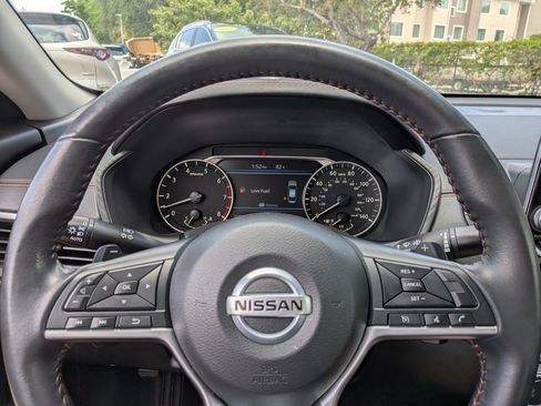 Used 2022 Nissan Altima 2.5 SR FWD image 26