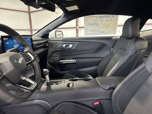 New 2026 Ford Mustang Coupe image 11