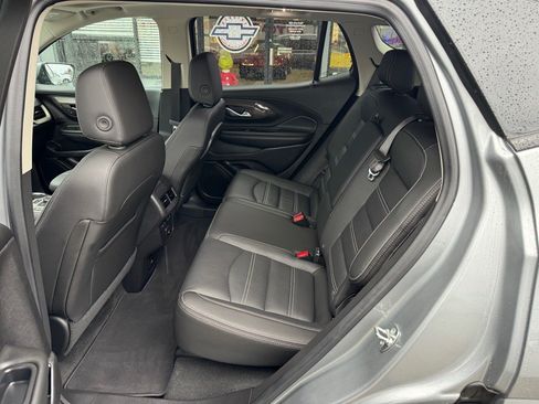 Used 2024 GMC Terrain Denali AWD/4WD image 8
