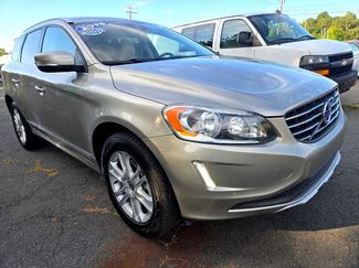 Used 2015 Volvo XC60 T5 Premier w/ Proximity Package image 1