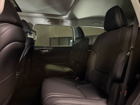 New 2026 INFINITI QX80 Pure RWD image 15