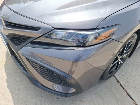 Used 2024 Toyota Camry SE w/ Convenience Package FWD image 10
