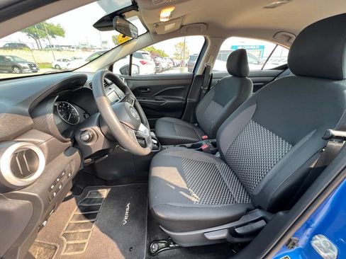 Used 2020 Nissan Versa S FWD image 19