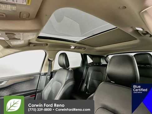 Used 2020 Ford Escape Titanium w/ Titanium Premium Package 2.0 AWD/4WD image 27