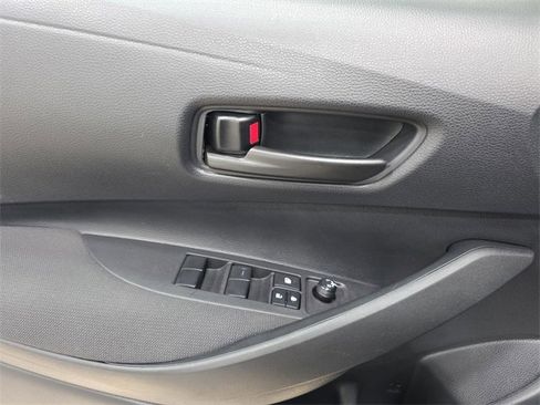 Certified 2025 Toyota Corolla LE w/ LE Premium Package image 25