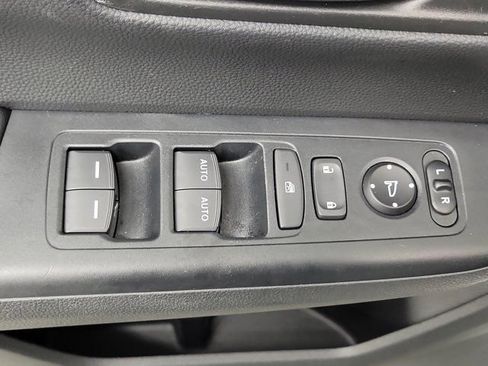 Certified 2025 Honda CR-V EX image 19