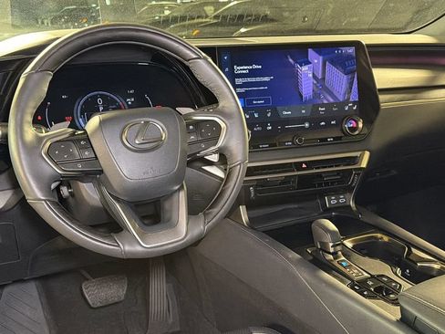 Certified 2023 Lexus RX 350 Premium Plus w/ Cold Area Package AWD/4WD image 18