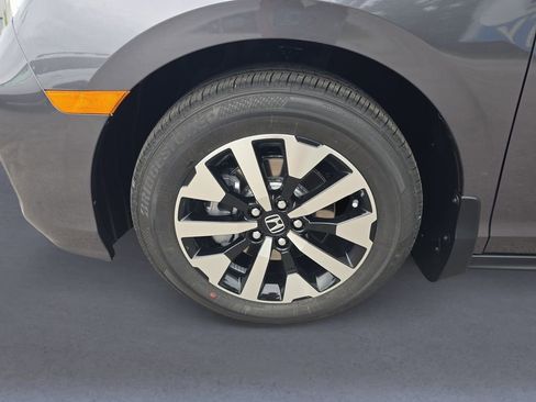 New 2026 Honda Odyssey EX-L image 10