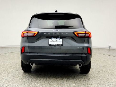 Used 2025 Ford Escape ST-Line AWD/4WD image 6