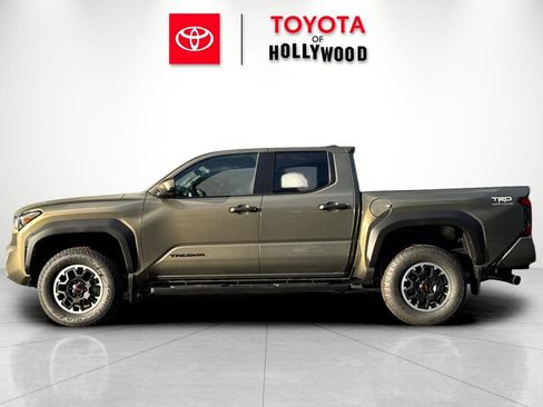 New 2026 Toyota Tacoma TRD Off-Road image 9