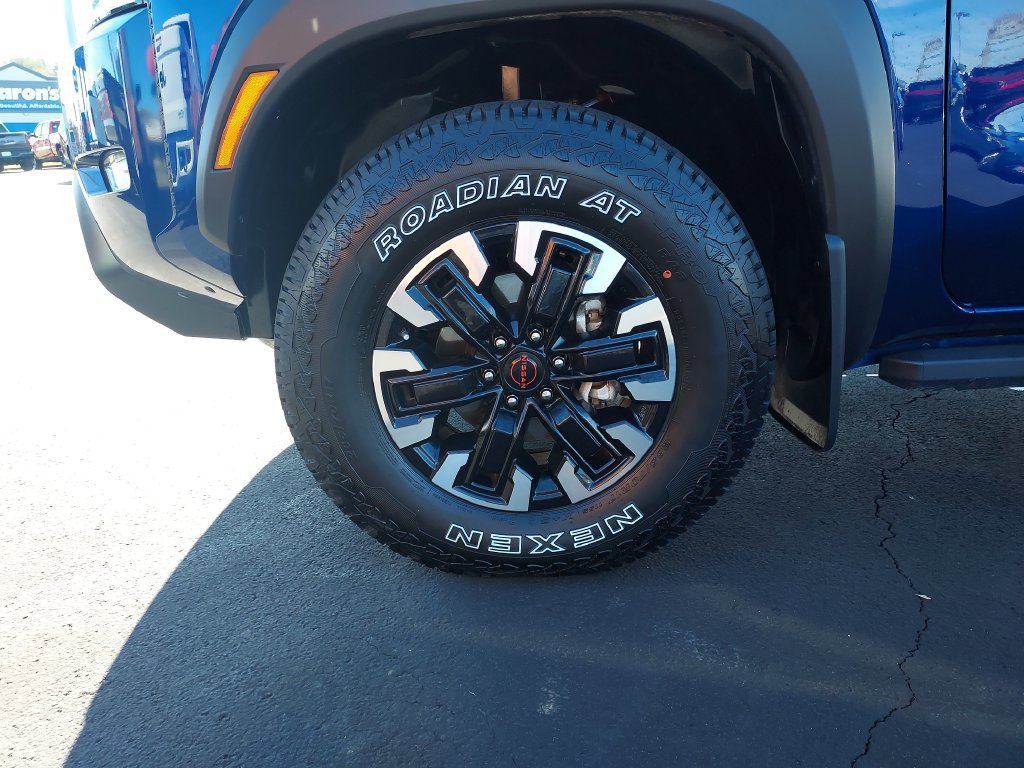 Used 2022 Nissan Frontier PRO-4X AWD/4WD image 10