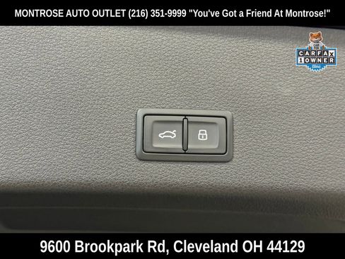 Used 2022 Audi e-tron S Premium Plus image 46