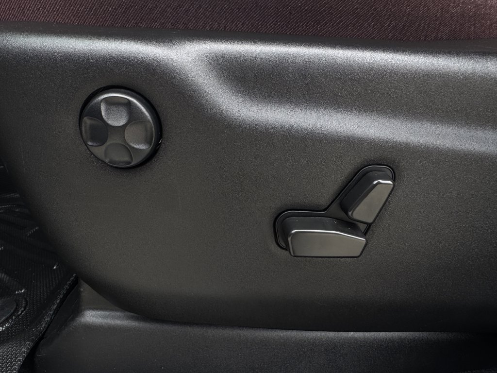 Used 2023 Dodge Durango R/T RWD image 26