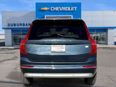 Used 2022 Volvo XC90 T8 Inscription Expression image 4