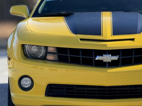 Used 2013 Chevrolet Camaro SS w/ RS Package image 13