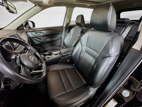 Used 2023 Nissan Rogue SL image 15