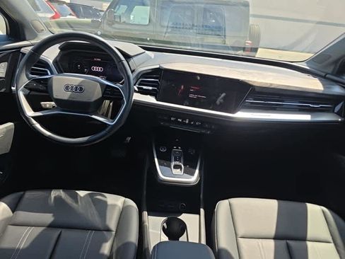 Used 2023 Audi Q4 e-tron Premium Plus w/ Premium Plus RWD image 9