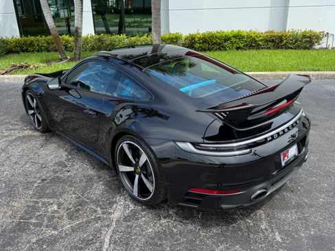 Used 2024 Porsche 911 Carrera S RWD image 13