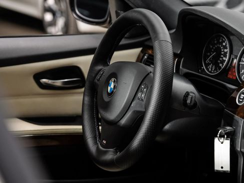 Used 2011 BMW 335d Sedan RWD image 17