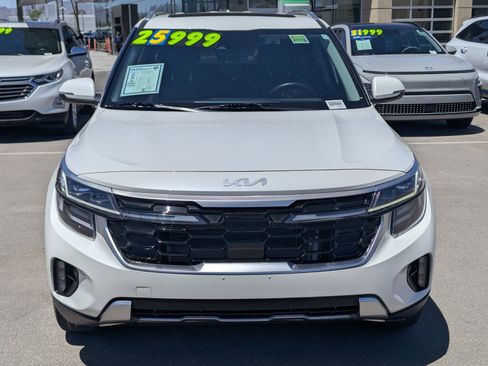 Used 2024 Kia Seltos SX w/ SX Sunroof Package AWD/4WD image 6