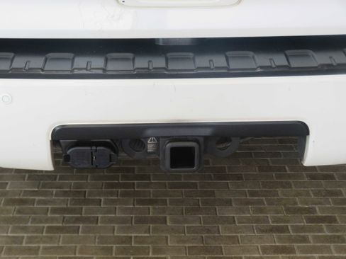 Used 2017 Toyota Sequoia Platinum RWD image 88