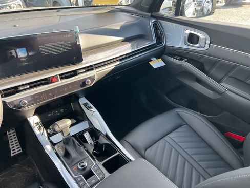 New 2026 Kia Sorento SX Prestige image 13