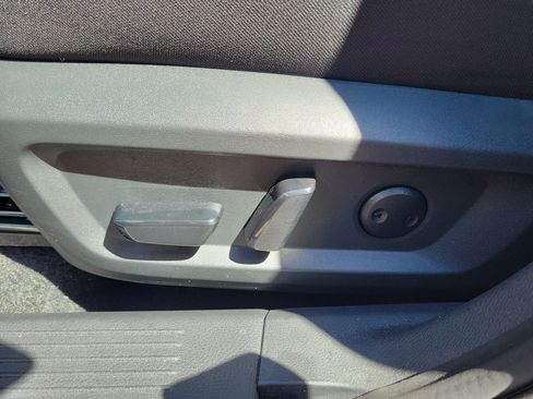 Certified 2026 Nissan Rogue SV FWD image 15