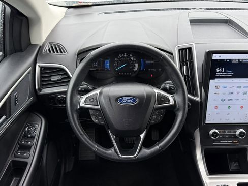 Certified 2024 Ford Edge SEL AWD/4WD image 15