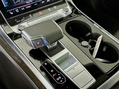 New 2026 Audi Q8 Premium Plus image 22