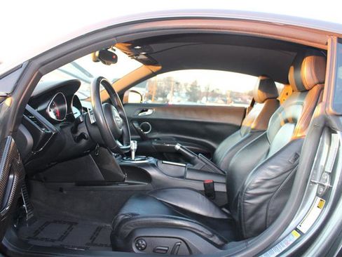 Used 2014 Audi R8 V10 image 14