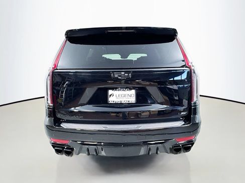 Used 2023 Cadillac Escalade V AWD/4WD image 7