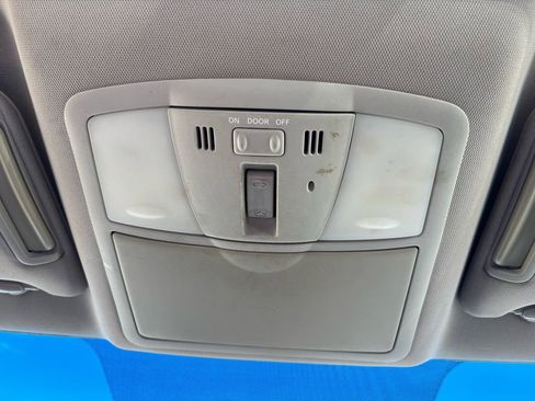 Used 2010 Nissan Altima 2.5 S w/ Premium Audio Pkg image 27