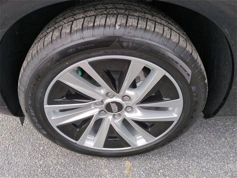 New 2026 Cadillac Vistiq Luxury image 34