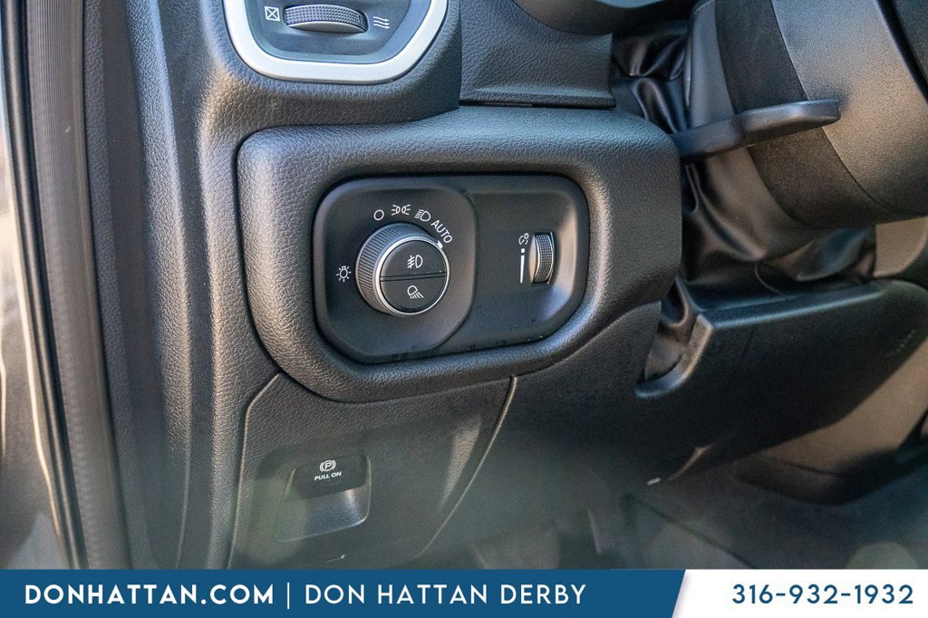 Used 2022 RAM 1500 Big Horn AWD/4WD image 17