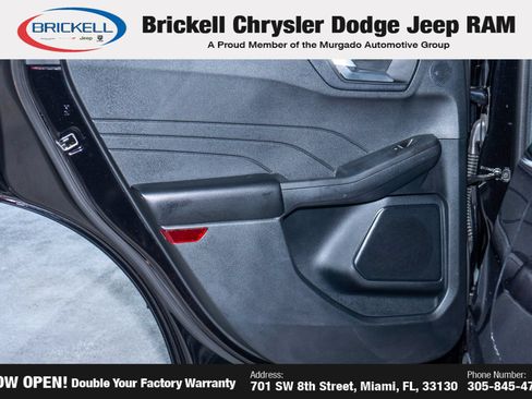 Used 2021 Ford Escape SEL w/ Technology Package FWD image 11