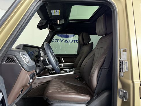Used 2023 Mercedes-Benz G 550 image 19