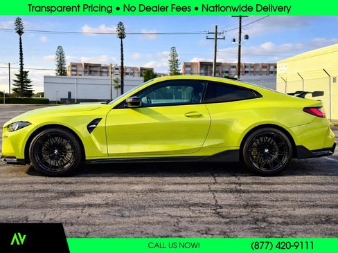 Used 2021 BMW M4 Coupe w/ Executive Package RWD image 5