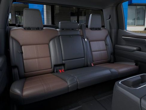 New 2026 Chevrolet Silverado 1500 High Country AWD/4WD image 17