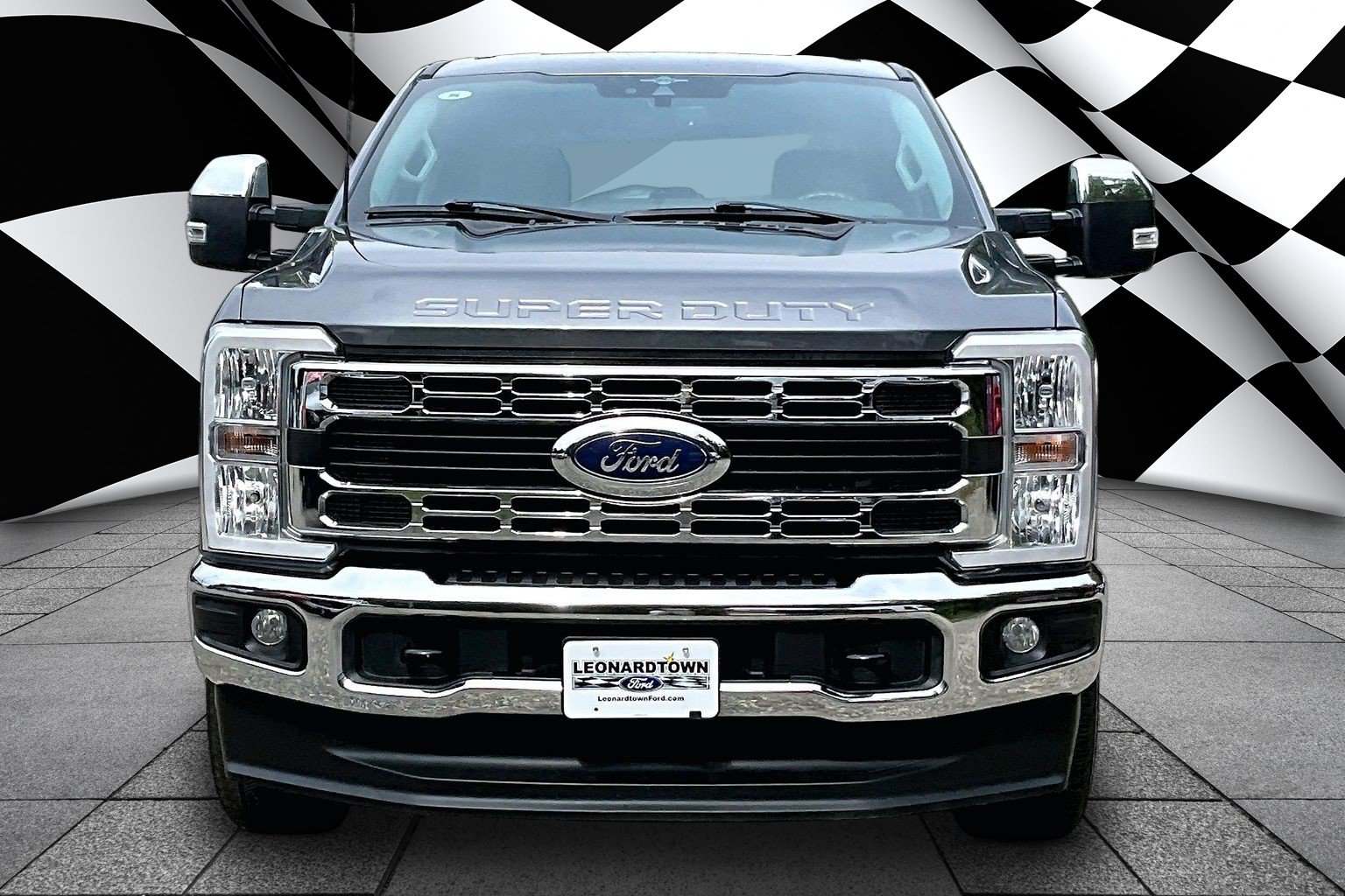 Certified 2023 Ford F250 XLT AWD/4WD image 3