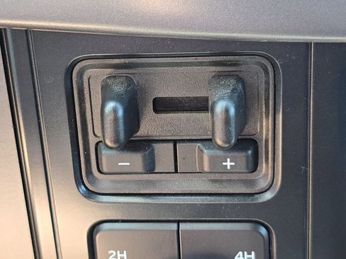 Used 2025 Ford F150 XLT w/ Equipment Group 301A Standard AWD/4WD image 11