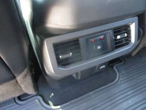 Used 2023 Ford F250 Lariat w/ Lariat Ultimate Package image 7