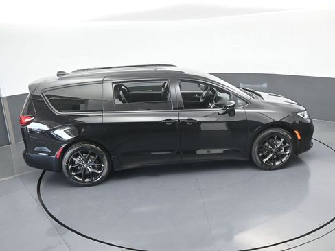 New 2026 Chrysler Pacifica Select w/ S Appearance Package image 55
