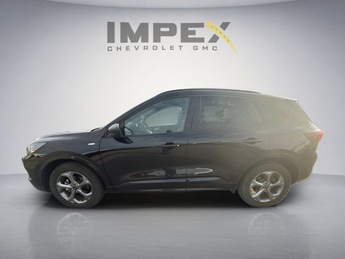 Used 2023 Ford Escape ST-Line w/ Tech Pack #1 AWD/4WD image 2