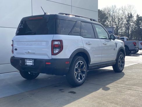 New 2025 Ford Bronco Sport Outer Banks w/ Outer Banks Tech Package+ image 4