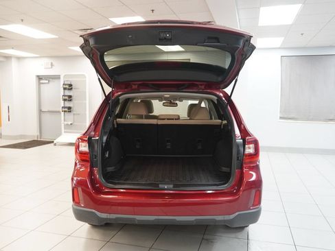 Used 2016 Subaru Outback 2.5i Premium AWD/4WD image 10
