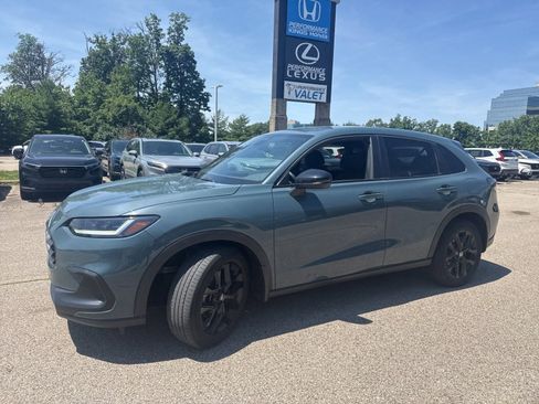 Used 2023 Honda HR-V Sport image 14