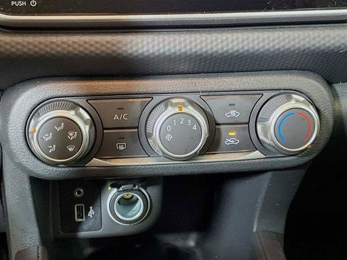 Certified 2024 Nissan Kicks S image 13